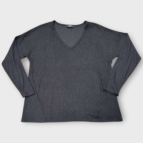 EUC Lucky Brand Ribbed-Panel Knit Sweater – Size Small – Charcoal Gray - W56 - Picture 2 of 2